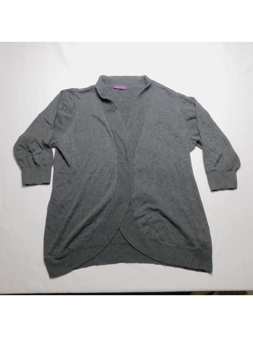 Beverly Drive Gray Cardigan Sweater Womens Medium M 3/4 Sleeve Open Front Knit